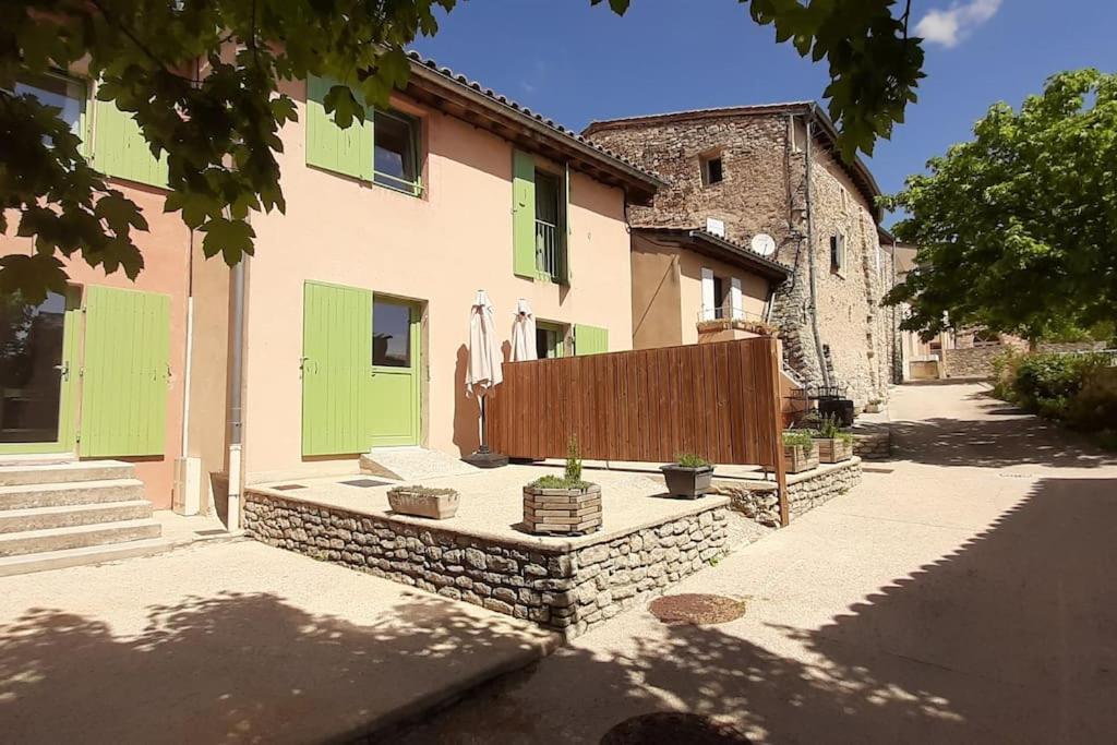 Gite Confortable Village Medieval Sainte-Jalle Baronnies Provencales Bagian luar foto
